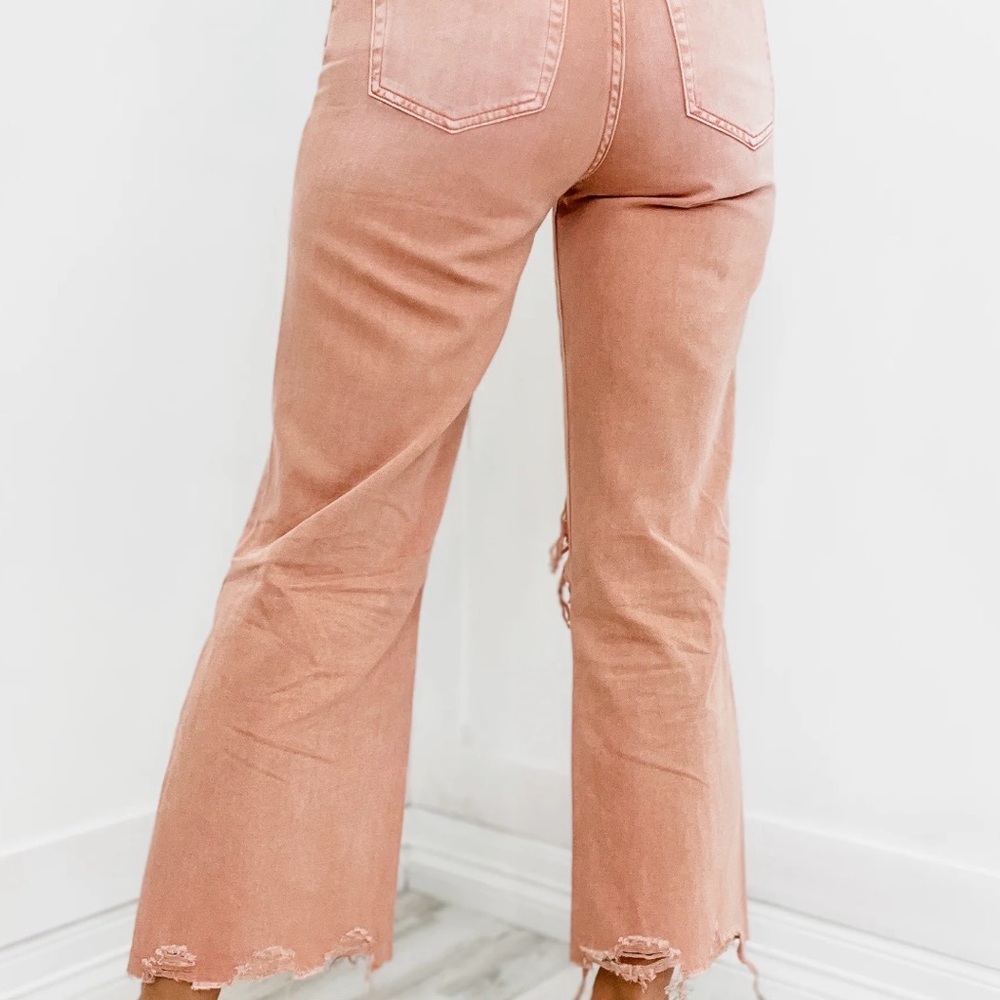 VERVET 11/30 High-Rise Cropped Distressed Jeans - Dusty Rose - Picture 3 of 4
